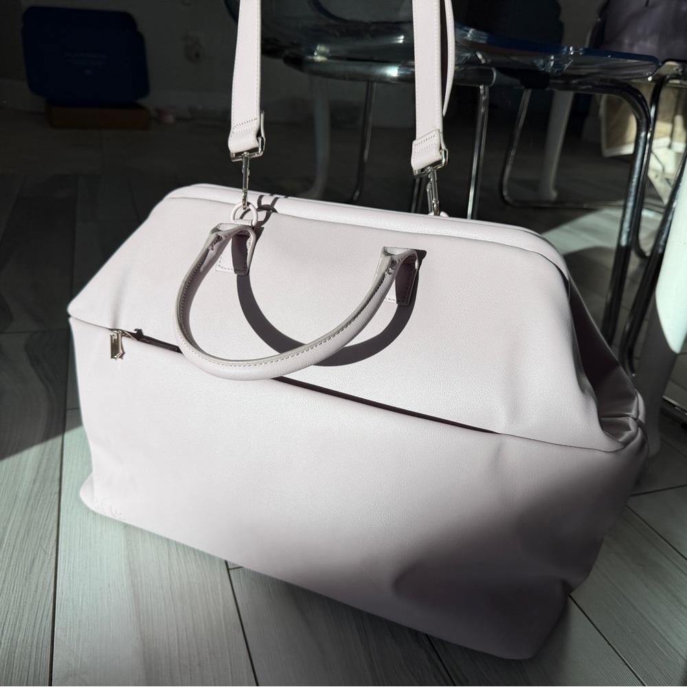 BEIS Wicked Weekender Travel Bag in Pink - Picture 4 of 13